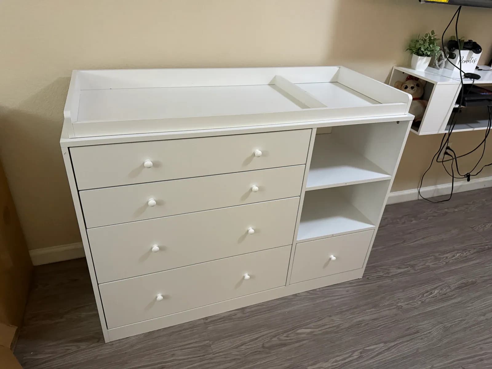 Changing Table Dresser — Palo Alto