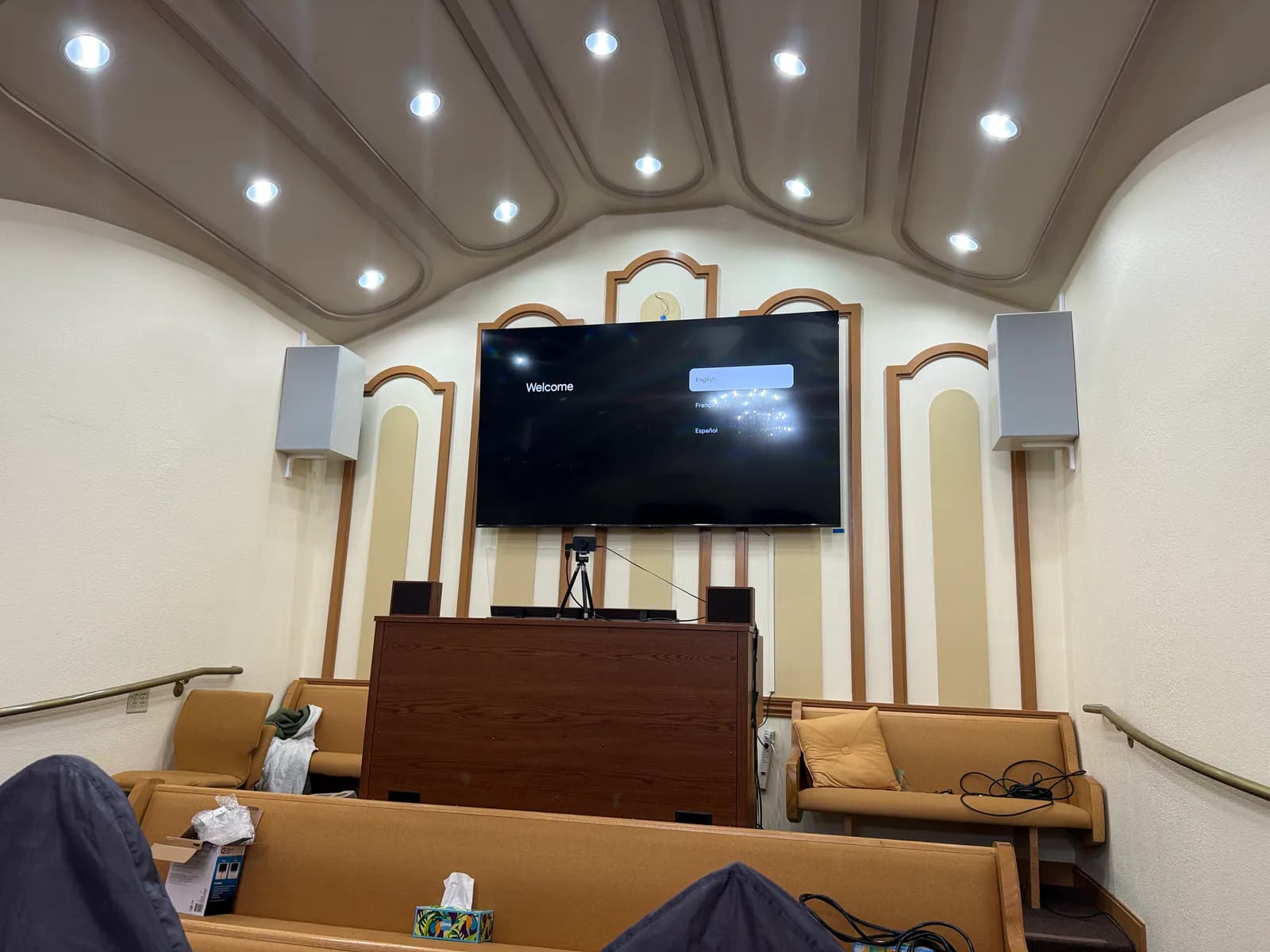 75" TV — Santa Cruz